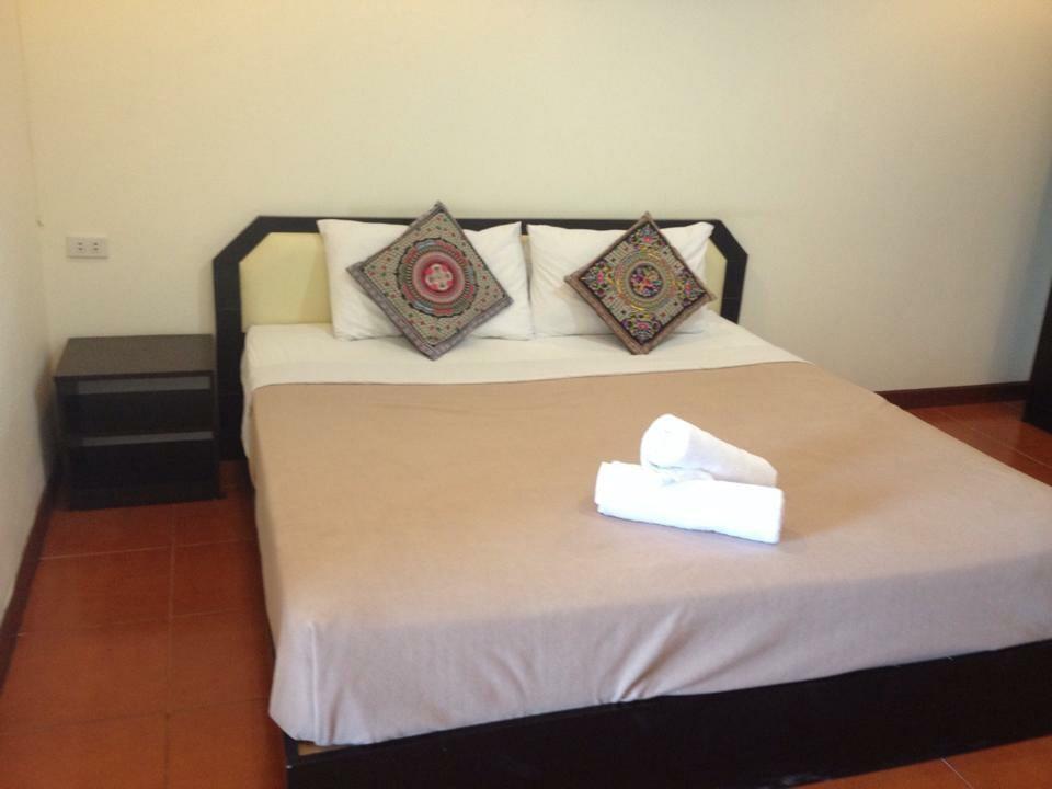 Huaymuang Apartment Ubon Ratchathani Buitenkant foto