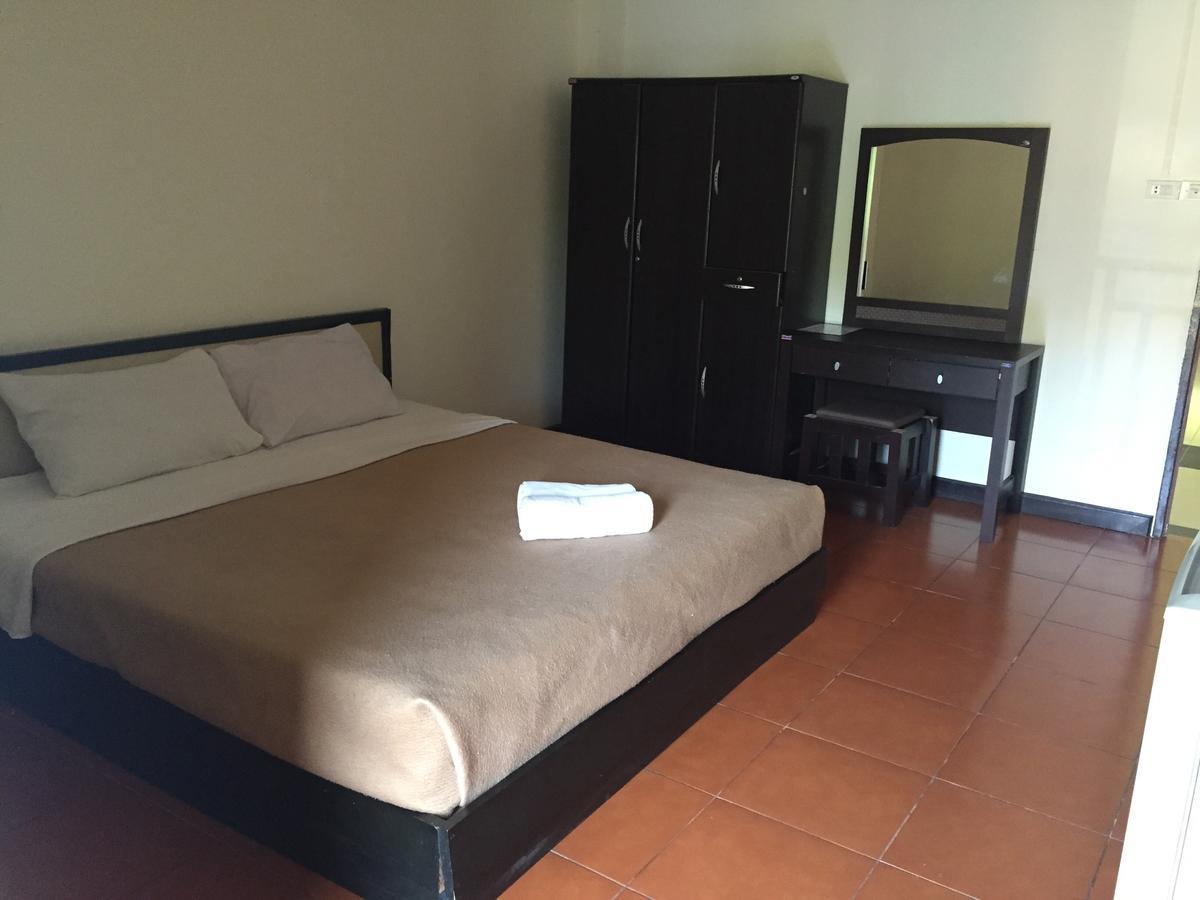 Huaymuang Apartment Ubon Ratchathani Buitenkant foto