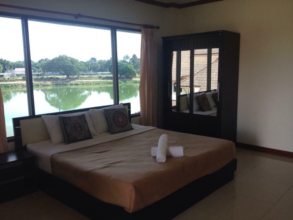 Huaymuang Apartment Ubon Ratchathani Buitenkant foto