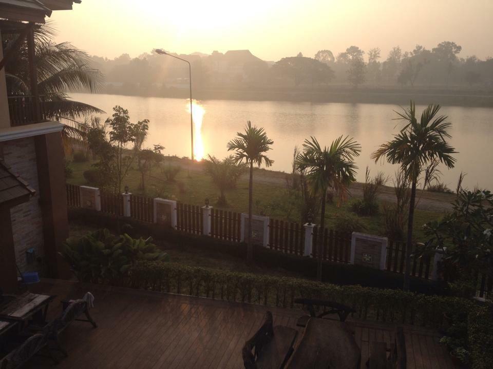 Huaymuang Apartment Ubon Ratchathani Buitenkant foto