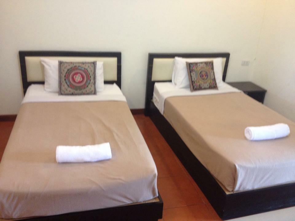 Huaymuang Apartment Ubon Ratchathani Buitenkant foto