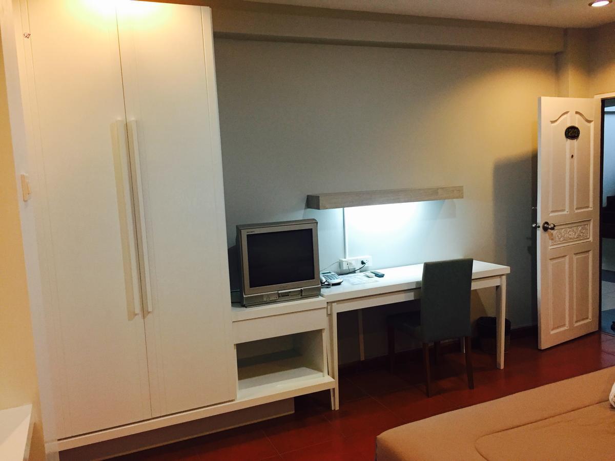 Huaymuang Apartment Ubon Ratchathani Buitenkant foto