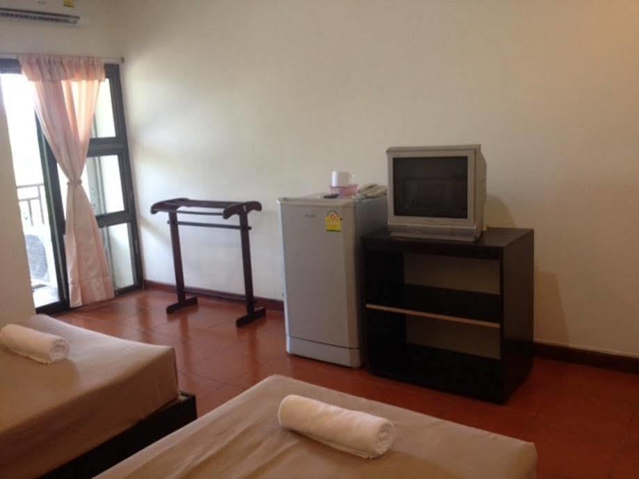 Huaymuang Apartment Ubon Ratchathani Buitenkant foto