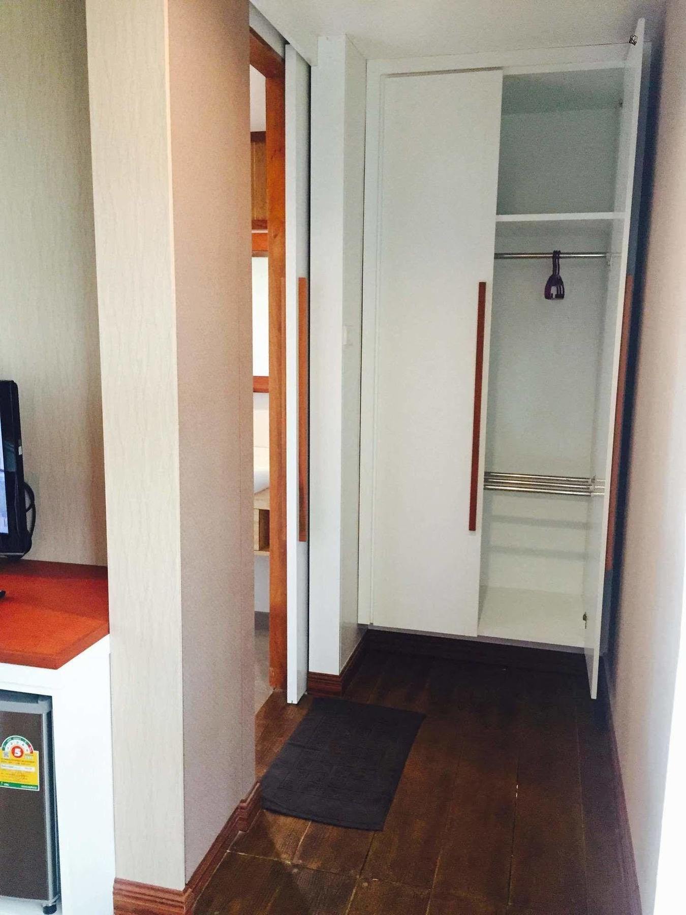 Huaymuang Apartment Ubon Ratchathani Buitenkant foto
